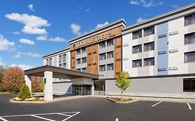 Doubletree By Hilton Concord Downtown
